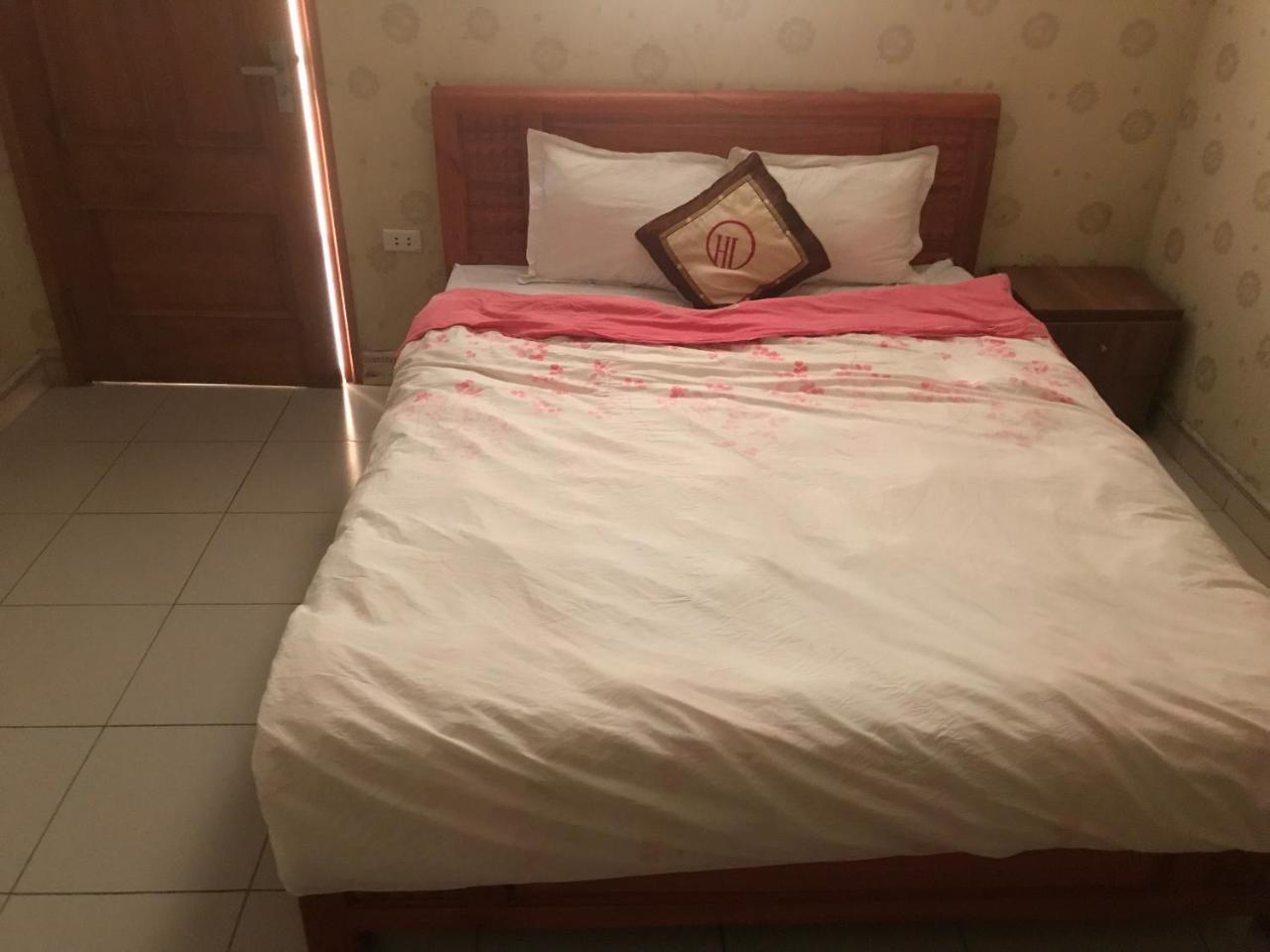 Hoanglong Hotell Hanoi Exteriör bild